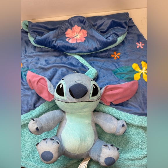 Blue Stitch Hooded Blanket set - Picture 5 of 9